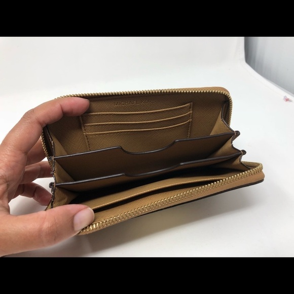 Michael kors snake print ph case wallet/wristlet - Picture 7 of 7